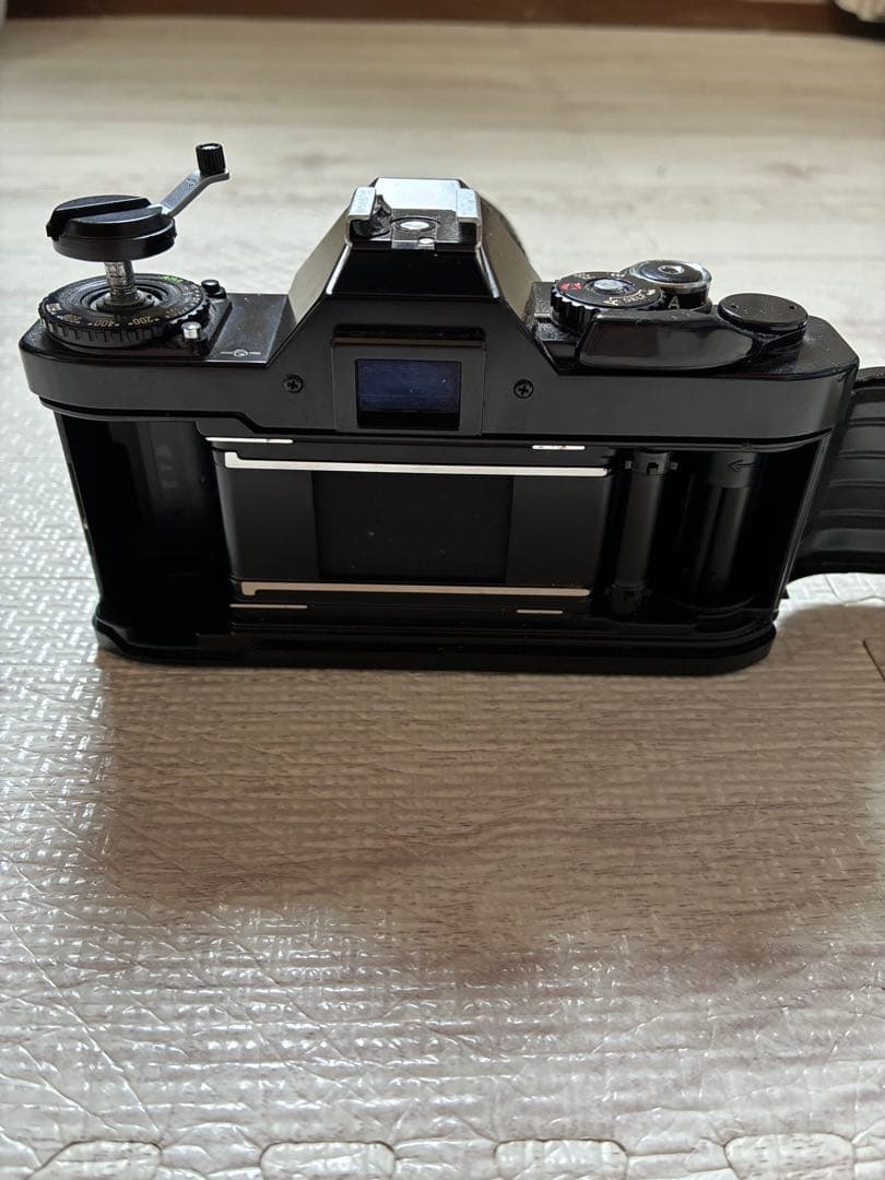 Slr Camera (Film) Canon Av-1