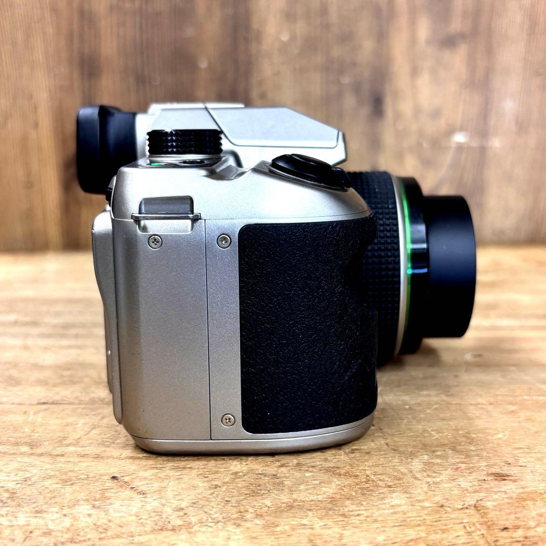 Pentax Compact Digital Camera X-5 3
