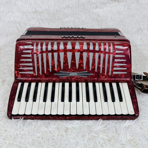 Yamaha Accordions 32 21