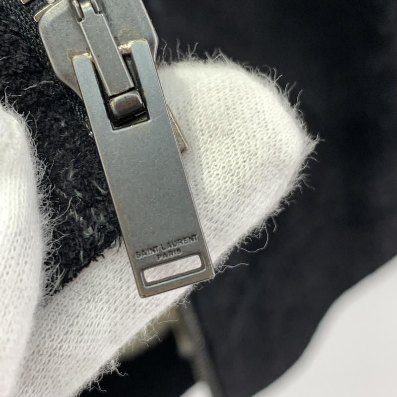 Saint Laurent Otros 44[17]