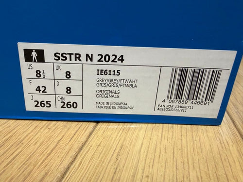 Neighborhood Sneakers 30 Adidas