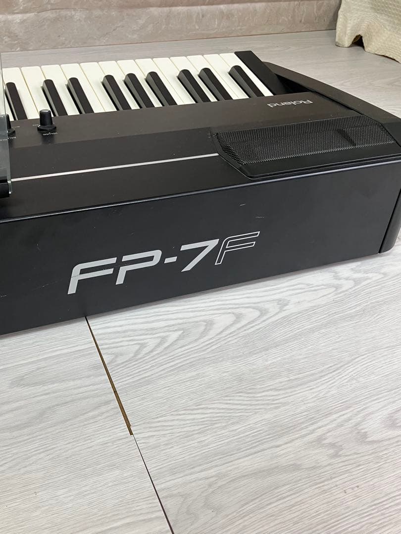Roland Keyboards Digital Pianos Fp-7F 2012