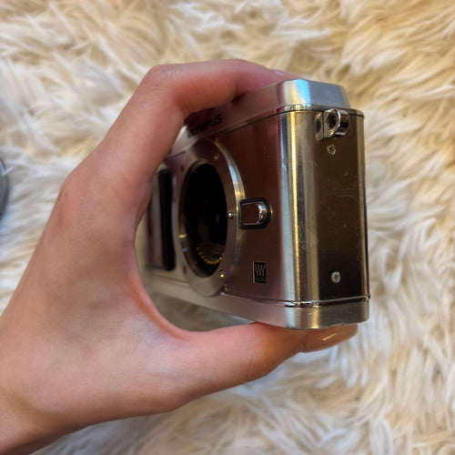 Olympus Mirrorless Interchangeable Lips