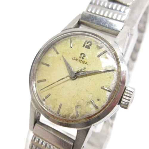Omega Hand -Wound Clock Aa