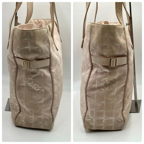 Chanel Tote Bags Mm A4