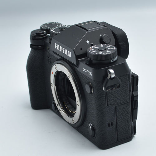 Mirrorless Interchangeable Lips B#11672 (Fujifilm) X-T5 F X-T5-B