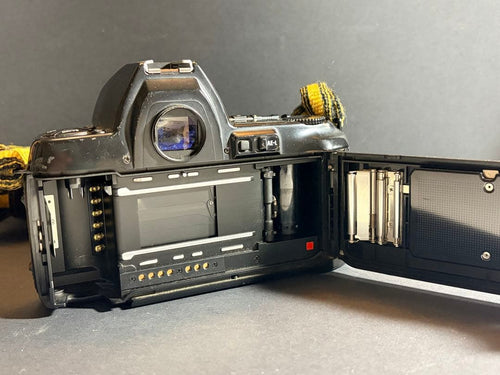 Slr Cameras (Film) Nikon F-801S 2 Sb-24