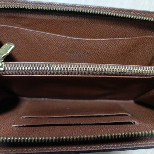 Louis Vuitton Long Wallets