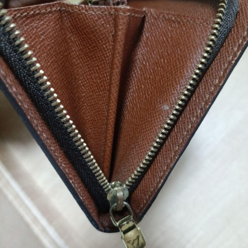 Louis Vuitton Long Wallets