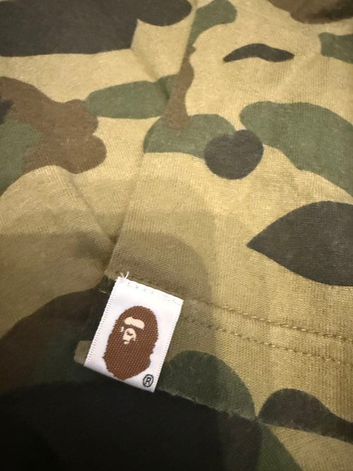 A Bathing Ape Half-Sleeve Three-Quarter-Sleeve Camo Tee