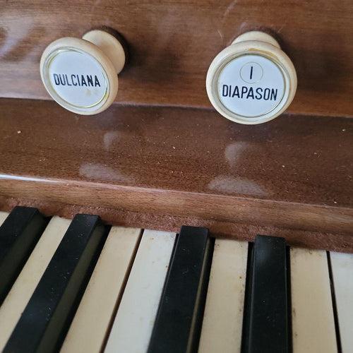 Yamaha Electronic Organs 7