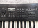 Korg Analog Synthesizers Tr61 Workstation