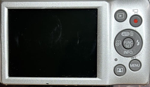 Canon Compact Digital Camera Ixy200 Pc2333 Hd 20Mp 8X Silver 2 /Sd (Ref# 6328)