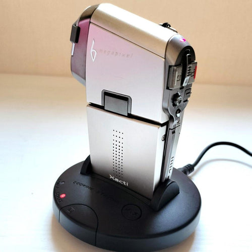 Xacti Compact Digital Camera Sanyo Dmx-C6