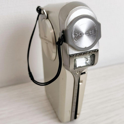 Xacti Compact Digital Camera Sanyo Dmx-C6