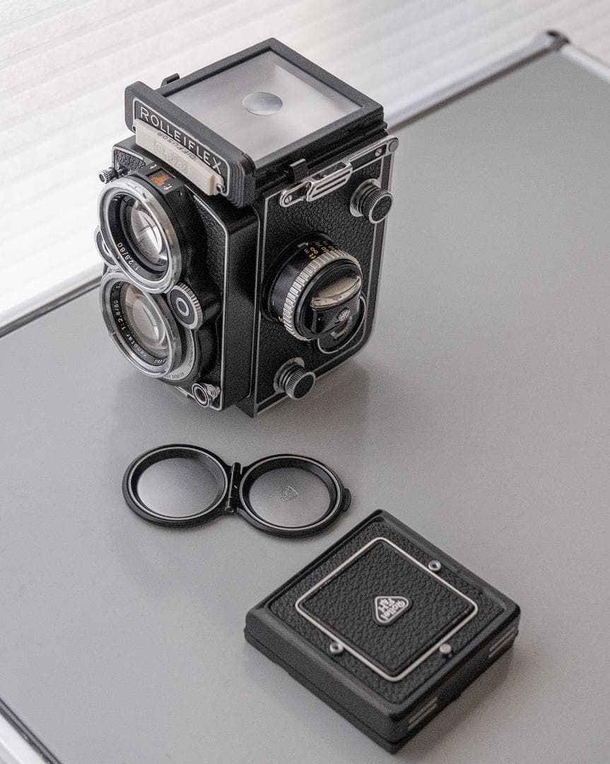 Rollei Double -Lens Reflex Camera Rolleiflex 2.8F Planar White Face
