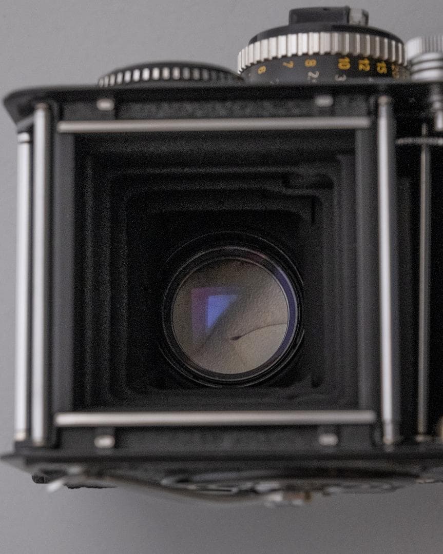 Rollei Double -Lens Reflex Camera Rolleiflex 2.8F Planar White Face