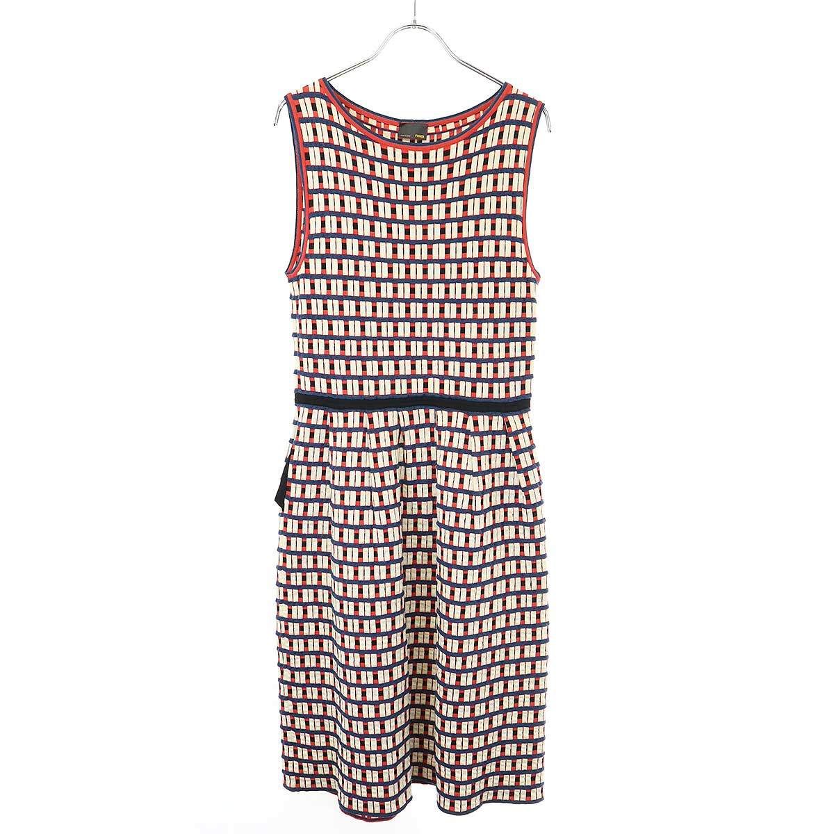 Fendi No Sleeve Fz9065 T4K 40