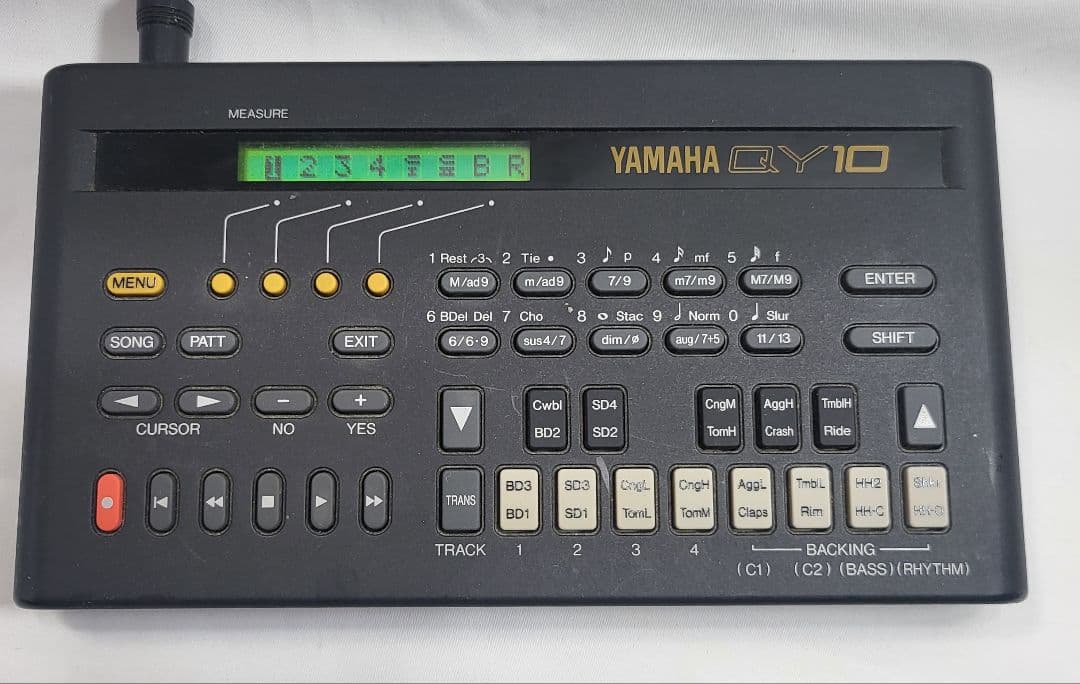 Yamaha Sequencers Qy10
