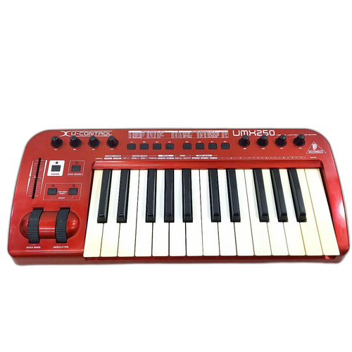 Behringer Midi Keyboard Pad 25 Umx250