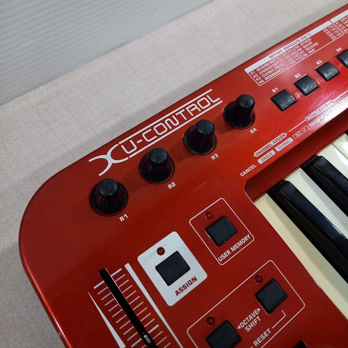 Behringer Midi Keyboard Pad 25 Umx250
