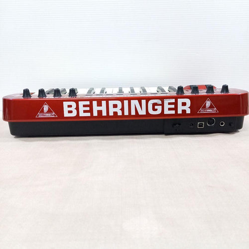 Behringer Midi Keyboard Pad 25 Umx250