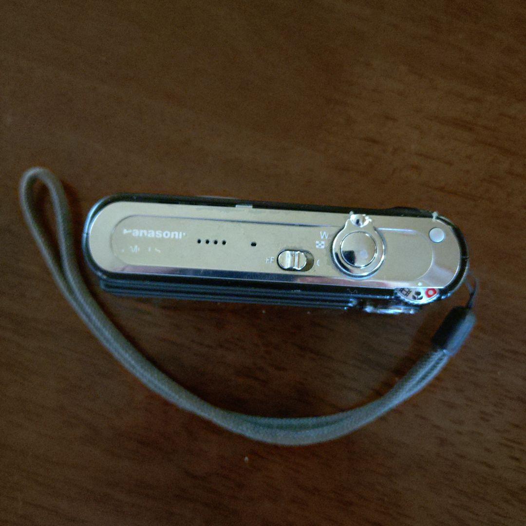 Compact Digital Cameras Lumix Leica