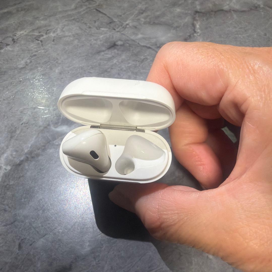 Airpods 2