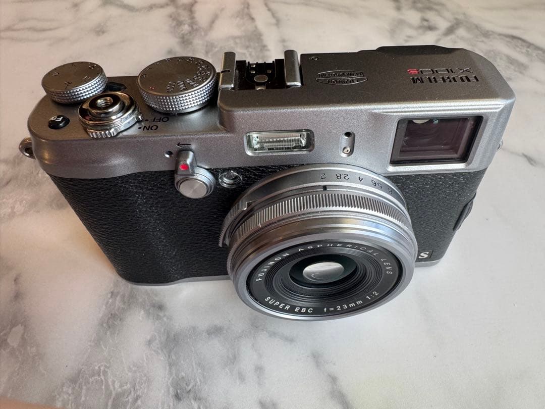 Fujifilm Compact Digital Camera X100S