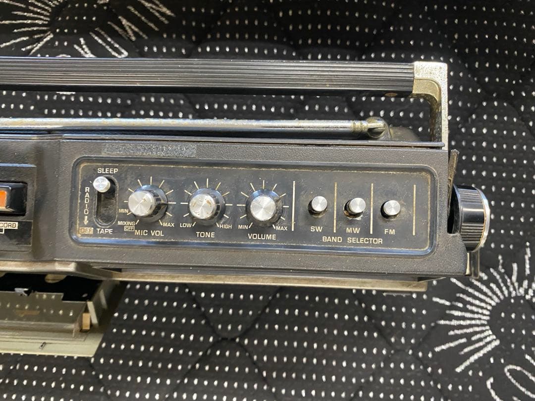 National Radios Radio Cassette Players Rq-545