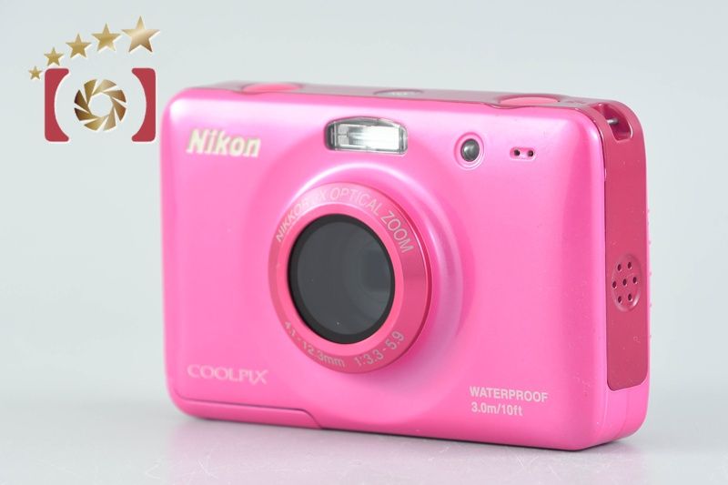 Nikon Compact Digital Camera Coolpix S30