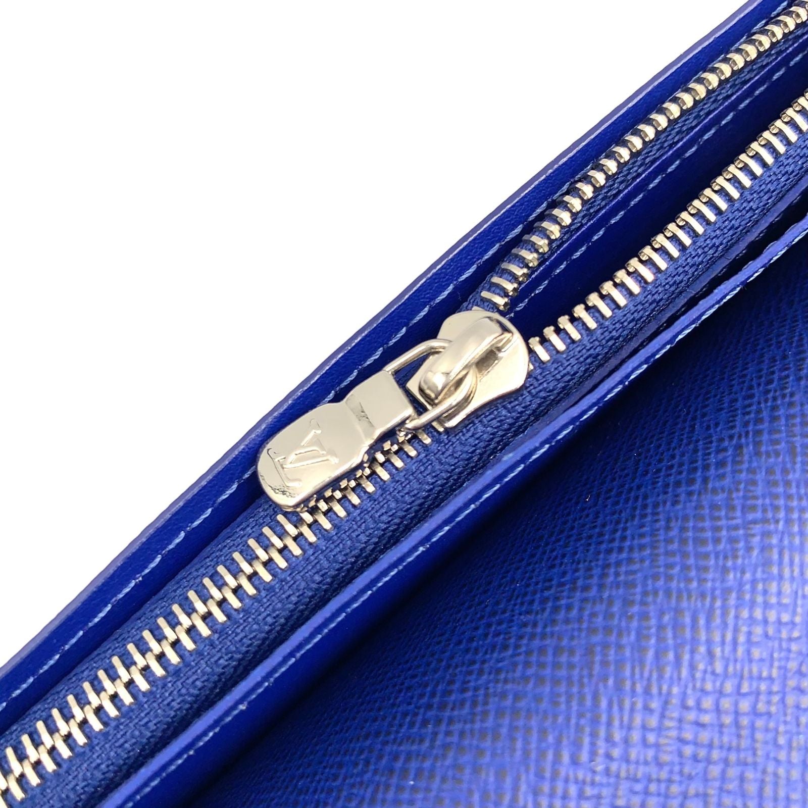 Louis Vuitton Long Wallet M30559