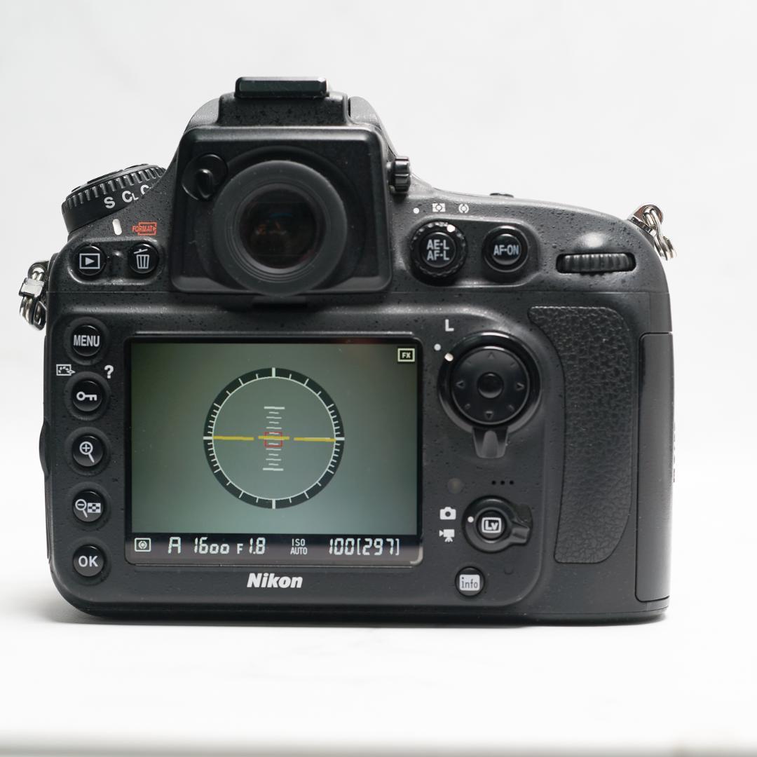 Nikon Digital Slrs D800 +Nikkor 1.8 G