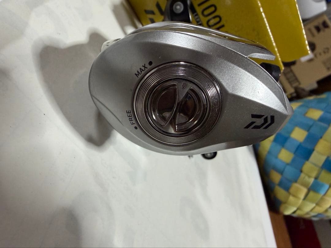 Daiwa Bait Reel (For Lures) Bass X100Hl