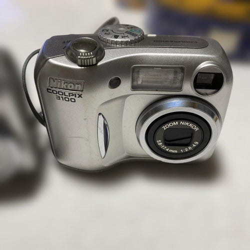 Nikon Compact Digital Camera Coolpix 3200 &3100 2