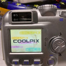 Nikon Compact Digital Camera Coolpix 3200 &3100 2