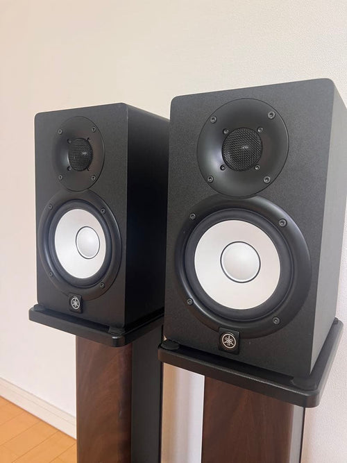 Yamaha Studio Monitor Speakers Hs5