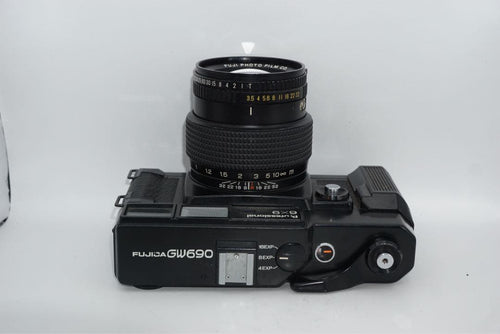 Large -Size Medium Format Camera (Film) Fujifilm Gw690 Professional