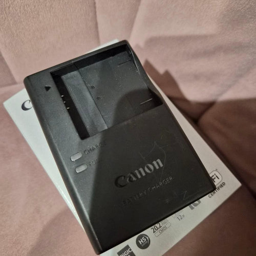 Canon Compact Digital Camera Ixy650