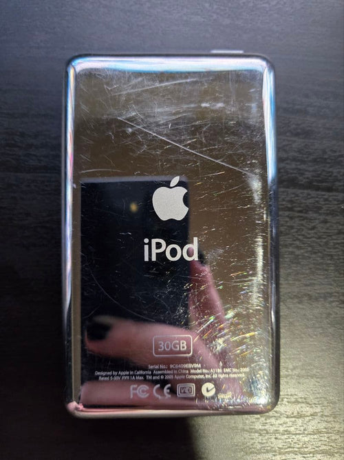 Apple Digital Audio Players Ipod 5.5 A1136 30Gb