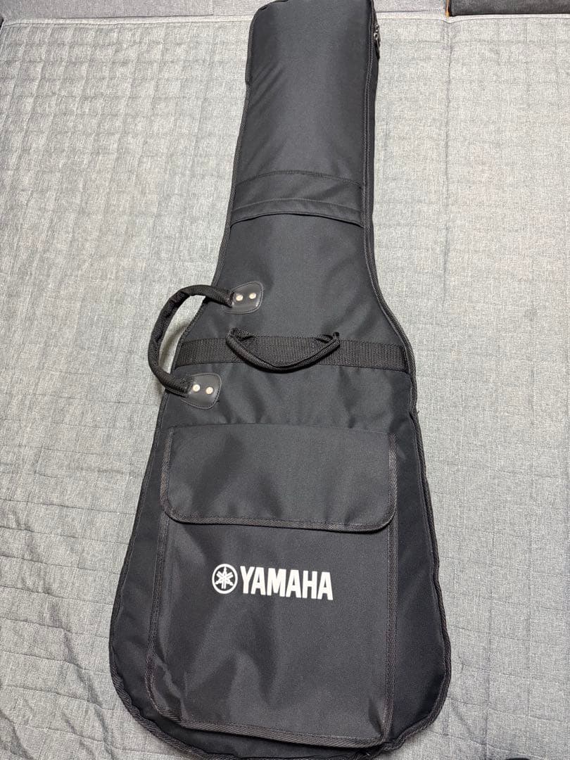 Electric Basses Yamaha Trb1004J Nt