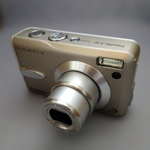Fujifilm Compact Digital Camera Finepix F30