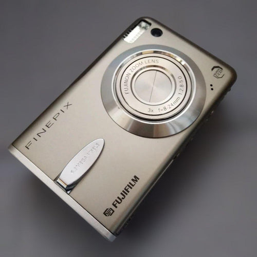 Fujifilm Compact Digital Camera Finepix F30