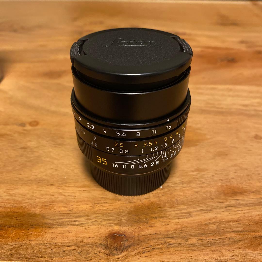 Leica Prime Lenses Summilux-M F1.4. 11726
