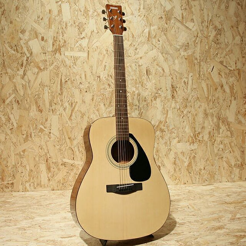 Acoustic Guitar Beginner Set Yamaha F310P Nt