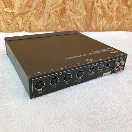 Hardware Instruments Yamaha Mu100