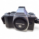 Olympus Mirrorless Interchangeable Lips Om-D E-M5