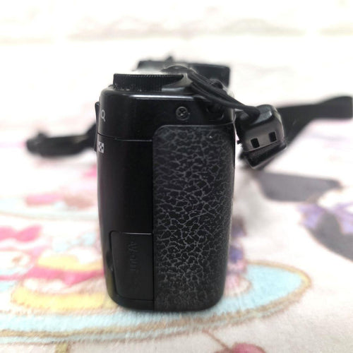 Ricoh Compact Digital Cameras 931 Gx100