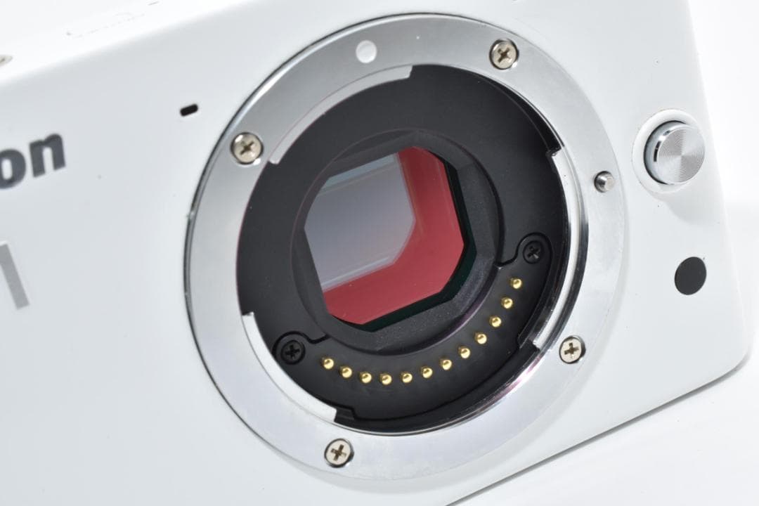 Mirrorless Interchangeable Lips 7,528 Nikon 1 J2 #21600