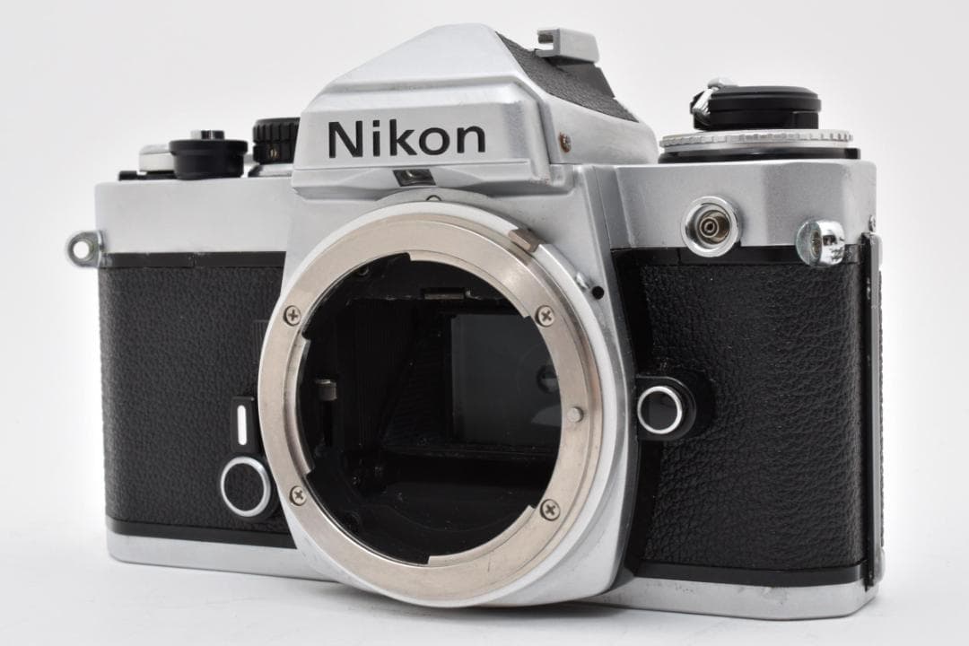 Nikon Slr Camera (Film) Fe #36789